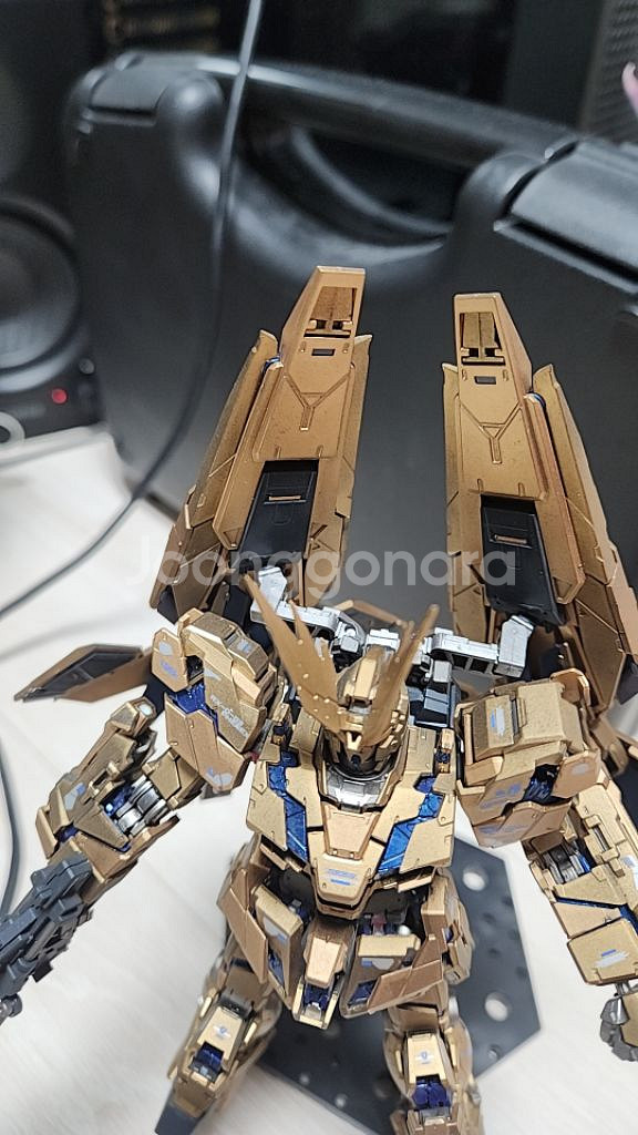 rg 페넥스 도색작 판매합니다--1