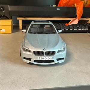 1:18 다이캐스트 bmw m5