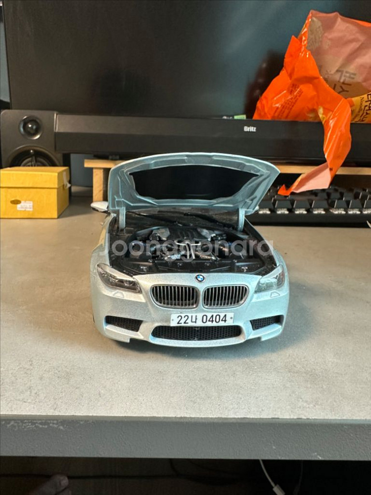 1:18 다이캐스트 bmw m5--2