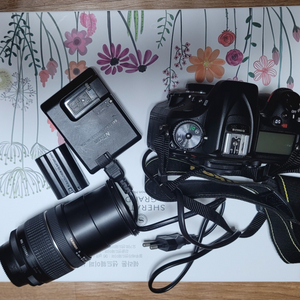 니콘카메라 d7200 탐론렌즈 28-200 판매합니다
