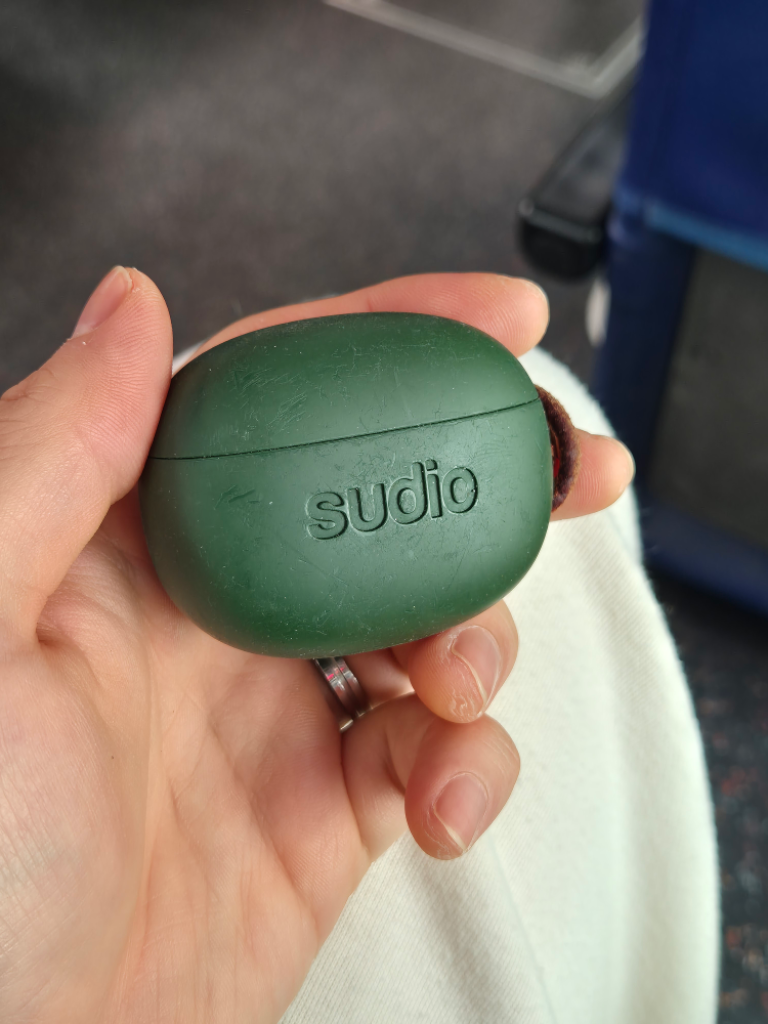 sudio tolv 블루투스 이어폰