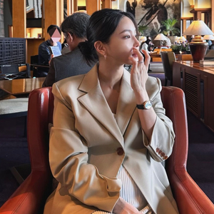 (ceeci) 씨에씨 아워글래스 자켓 새제품 베이지