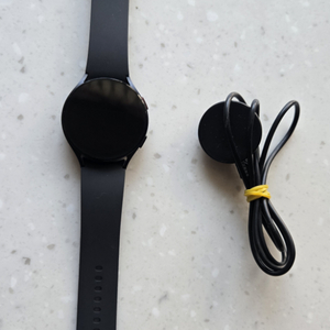 갤럭시워치5 블랙 44mm SS급 팝니다