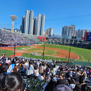 사직야구징 3연석 5/3일구해요