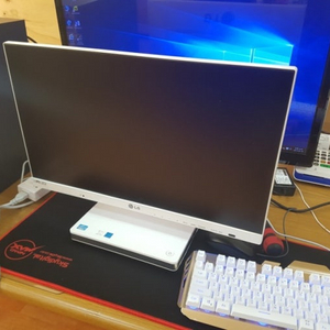 LG 일체형PC INTEL 3880U 8G SSD240