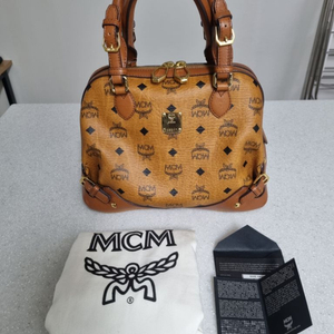 MCM 정품 비세토스 토트백