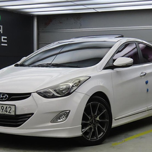 @12년식 11만키로 파썬 아반떼MD 이미지