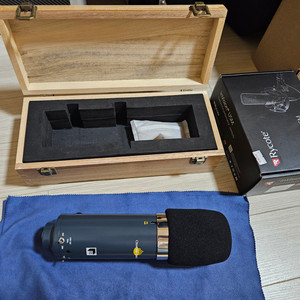 챈들러 Limited TG + 라이코테 USM 팝니다