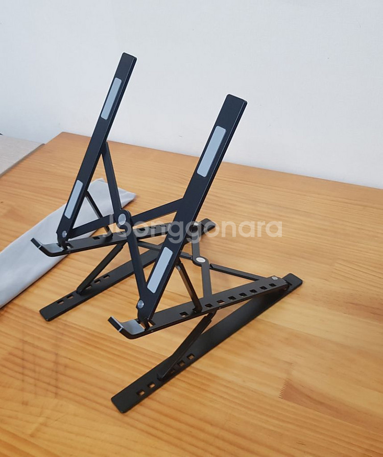 (새상품)노트북 테블릿pc 넷북 갤럭시탭 받침대 거치대--1