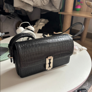 분크 숄더백 블랙