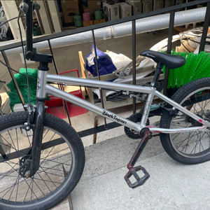 블랙타이판 bmx 팝니다