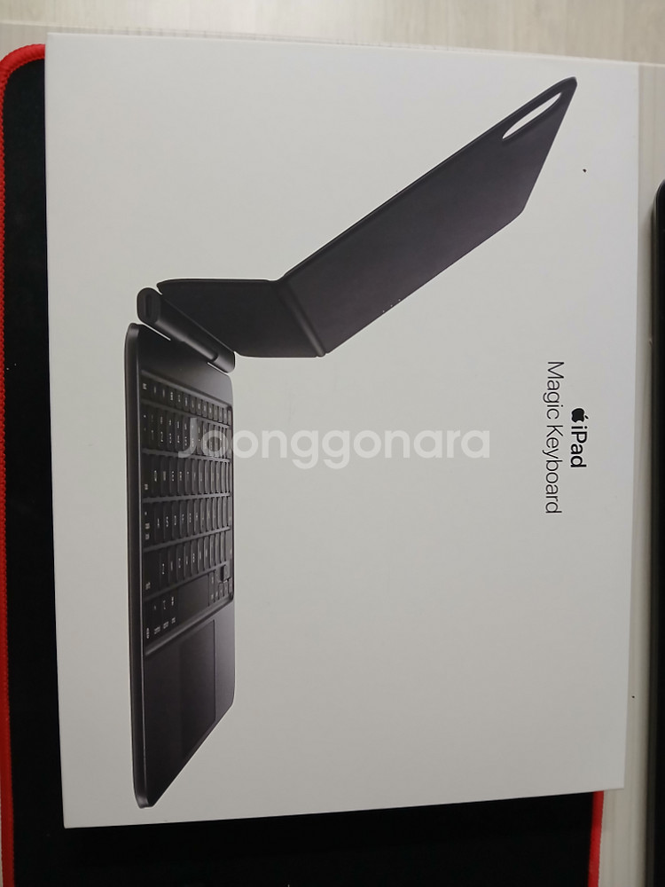 I pad pro m4 11 256g +정품 매직키보드--3