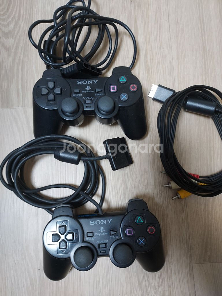 PS2 A급 정품패드2개 + AV케이블--0