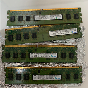 q8200 cpu ddr2 2g 4장 8g일괄 판매