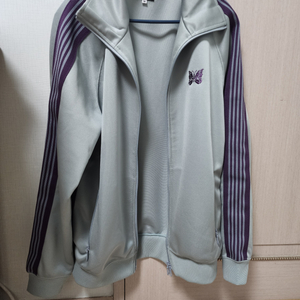 니들스 트랙자켓