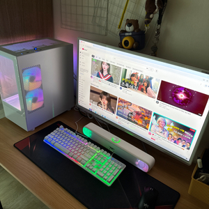 4060 본체+ 32인치 모니터+F1프맥 등 풀세트