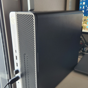 hp elitesesk g4 sff 2200g 8g