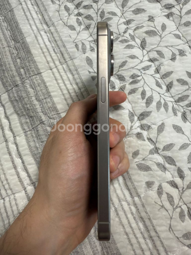 아이폰15 프로맥스 256GB 네추럴티타늄 애케플 판매--1