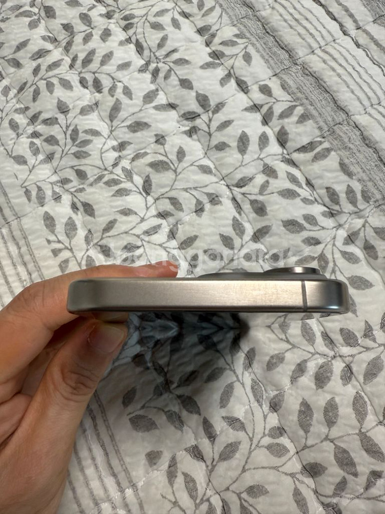 아이폰15 프로맥스 256GB 네추럴티타늄 애케플 판매--2