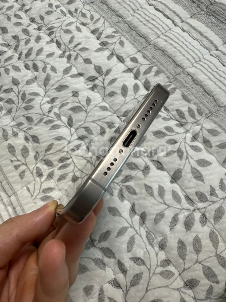 아이폰15 프로맥스 256GB 네추럴티타늄 애케플 판매--4