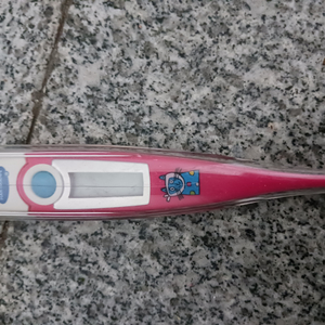전기체온계 포함 일상용 여러가지 잡화 30여개 처분