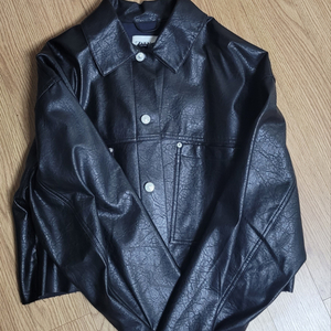 ZARA 레더 자켓 새상품