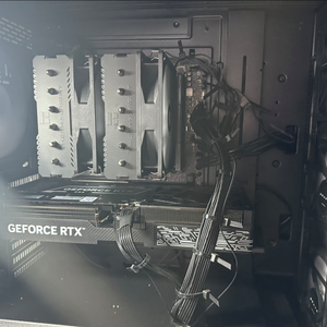 완본체(Amd 7800 x3d + Rtx 5070 ti