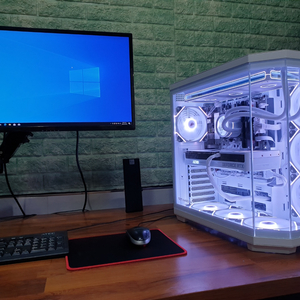 9800X3D + RTX5080 화이트 컴퓨터