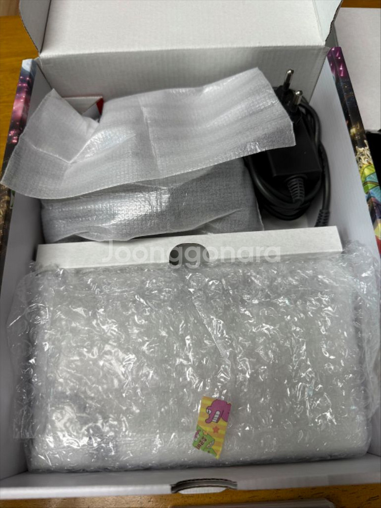 닌텐도 스위치 OLED--3