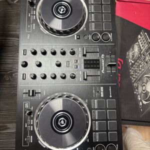 Pioneer DDJ-RB 컨트롤러