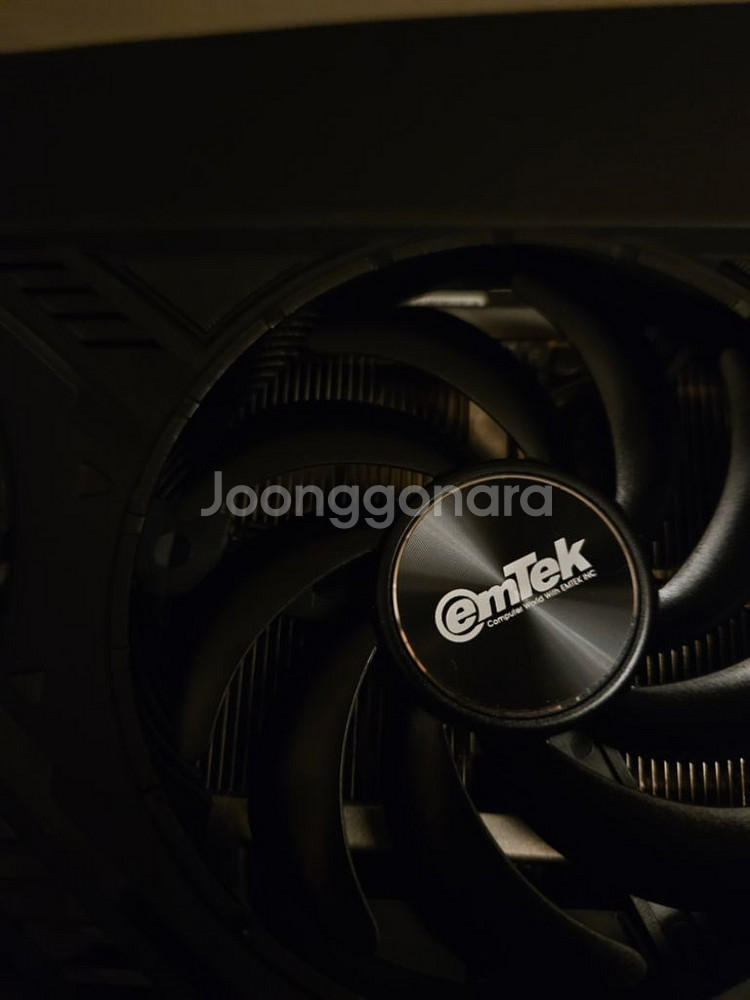 이엠텍 RTX4060TI 판매합니다--2