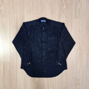 giurio agate 1990 블랙 핀턱 헨리넥 셔츠