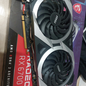 라데온 RX 6700XT MSI MECH 2X