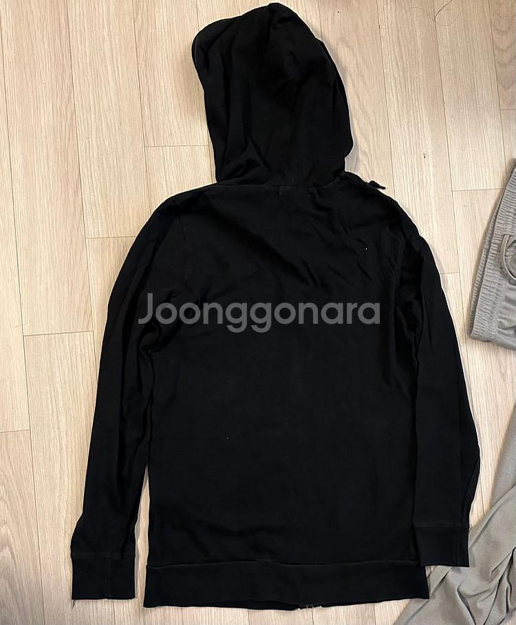 회색바지 (골지) 검정바지(밑단조절)검정 후드(얇음)--7