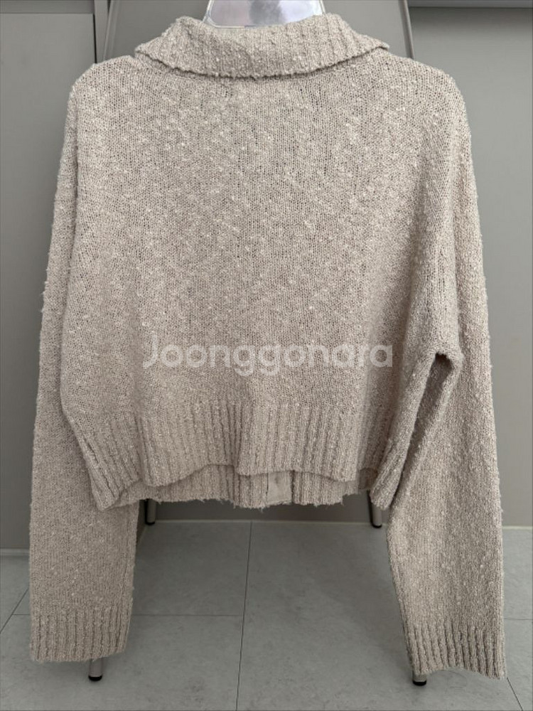 (F) 부클 베이지 카라 가디건 두번 착용--6