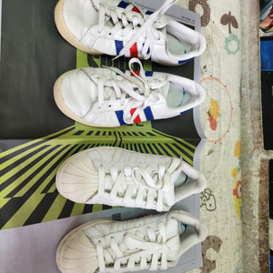 아디다스 신발 220사이즈