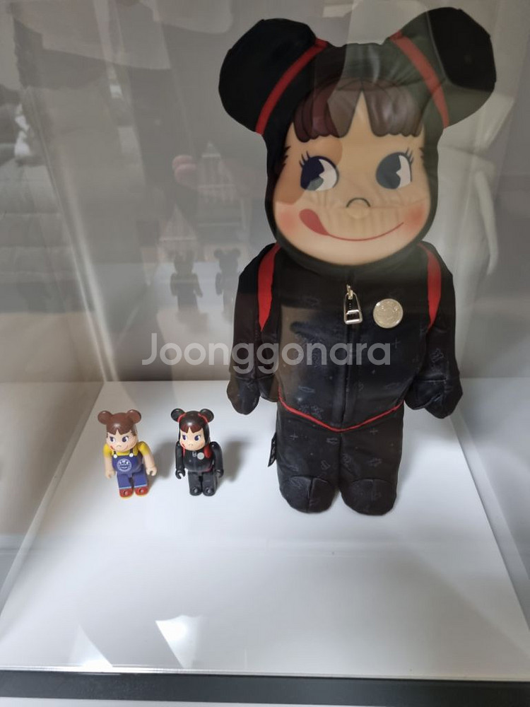 베어브릭 porter peko 400/100 판매합니다--3