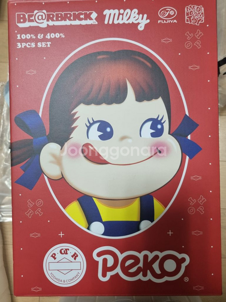 베어브릭 porter peko 400/100 판매합니다--0