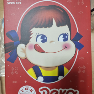 베어브릭 porter peko 400/100 판매합니다