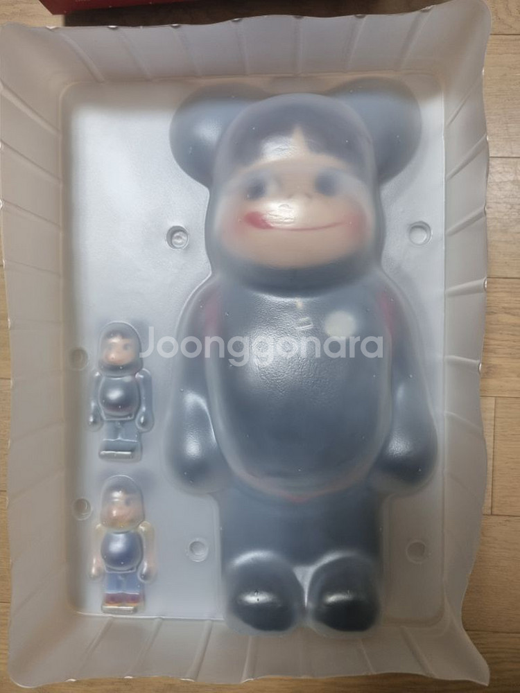 베어브릭 porter peko 400/100 판매합니다--1