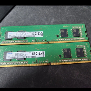 삼성 DDR4 8GB 3200Mhz 램 2개 팝니다