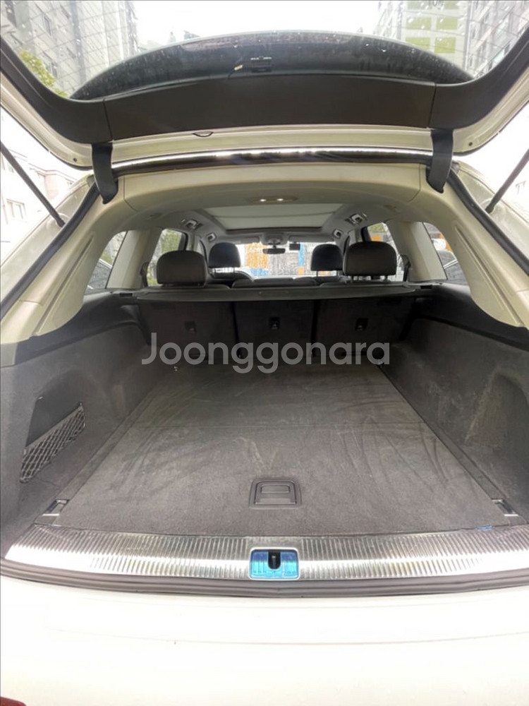 아우디 Q7 45 TFSI quattro--7