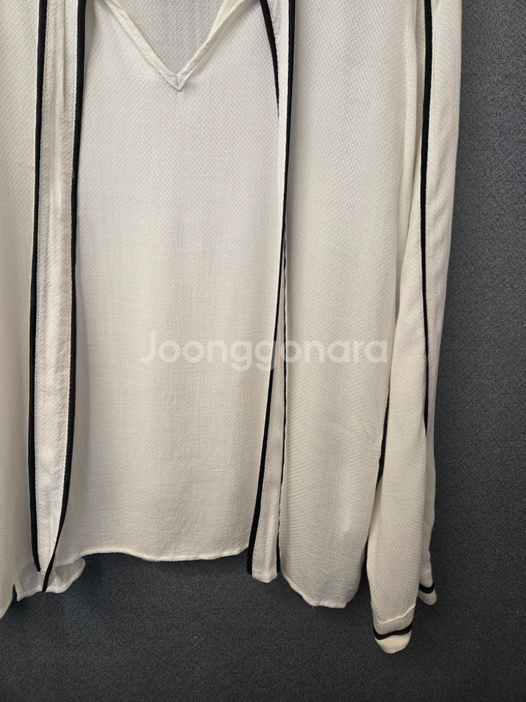 막스앤코 티셔츠 (정품)봄.여름용--3