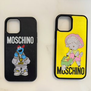 모스키노 Moschino 아이폰12pro 케이스