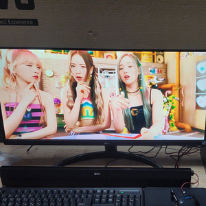 대구 LG29인치 슈퍼와이드 모니터팜니다