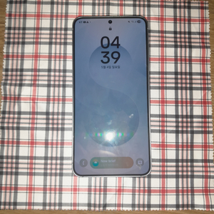 갤럭시 S25 256GB 실버 쉐도우 자급제 팝니다
