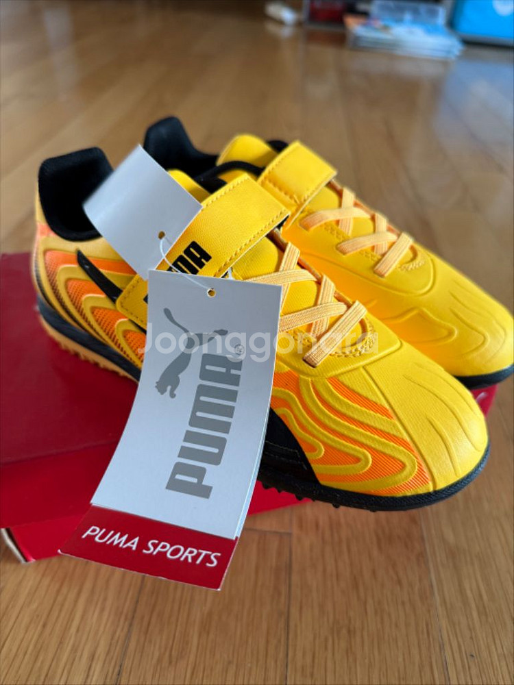 푸마 puma one 풋살화 200 새상품--2