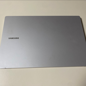 갤럭시북2 NT550XED-K24A