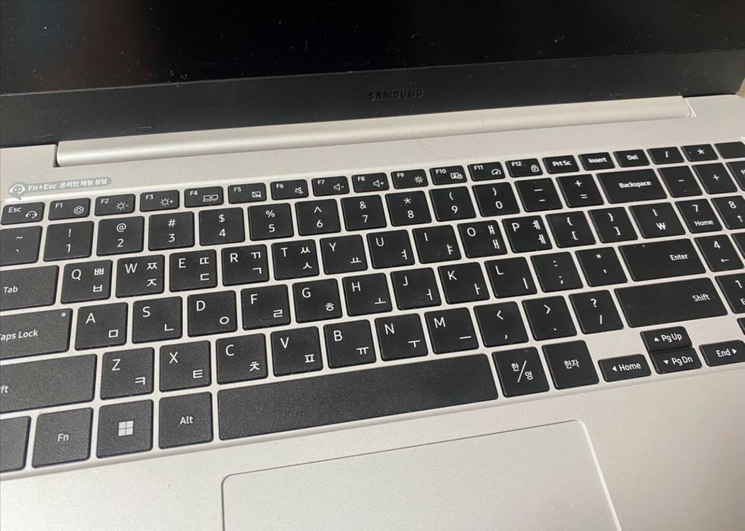 갤럭시북2 NT550XED-K24A 이미지