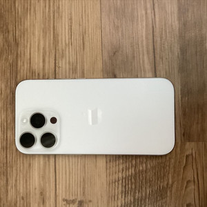 아이폰 16pro 128g 화이트 급처